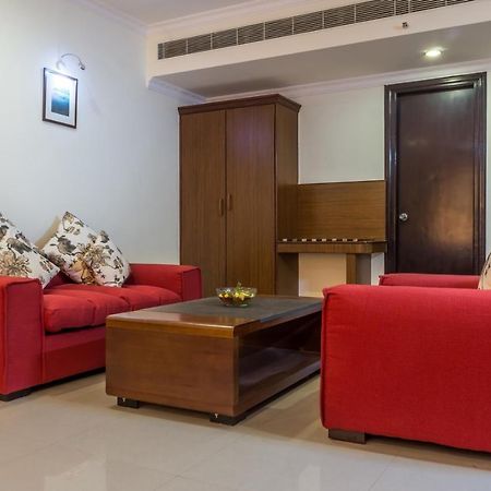 Hotel Saptagiri Haïdarabad Extérieur photo