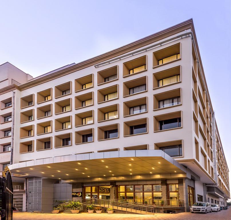 Hotel Saptagiri Haïdarabad Extérieur photo